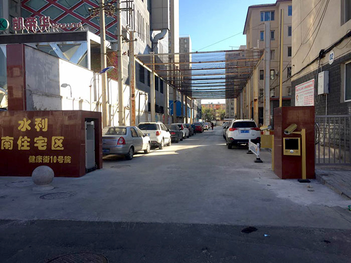 水利廳南住宅區(qū)車牌識(shí)別系統(tǒng).jpg